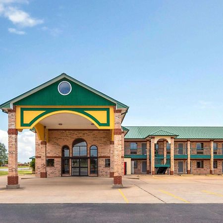Ramada Limited San Angelo Motell Exteriör bild