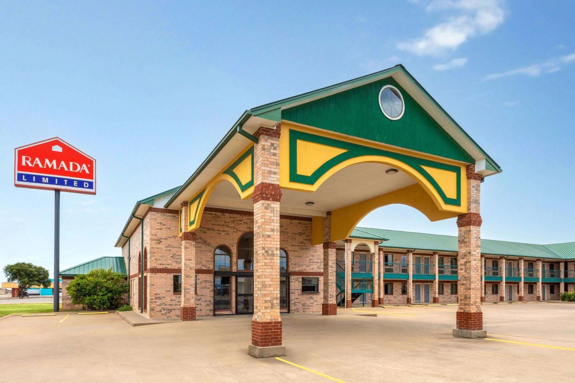 Ramada Limited San Angelo Motell Exteriör bild